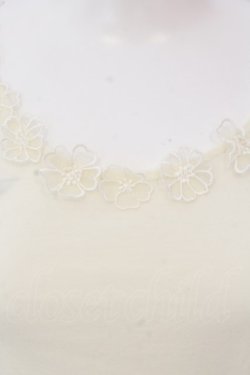 画像2: F i.n.t / フラワーモチーフ&シースルー袖トップス  アイボリー O-25-04-08-041-CA-TO-IG-OS