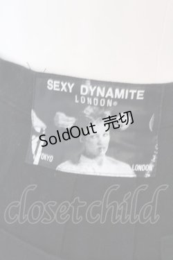 画像4: SEXY DYNAMITE LONDON / ボンテージ風プリーツ巻きスカート F ブラック O-25-04-08-047-PU-SK-IG-OS