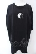 KRY CLOTHING / 「YINANDYANG」BIGTシャツ  ブラック O-25-04-08-059-EL-TO-IG-OS