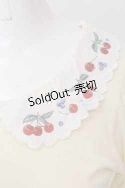 画像2: Fi.n.t / さくらんぼ刺繍襟ブラウス F アイボリー O-25-04-08-011-CA-TO-OW-OS