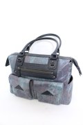 artherapie / ATサイバー ダブルポケットボストンバッグ  グリーン O-25-04-10-1003-GO-BG-OW-ZT-K019