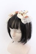 Angelic Pretty / 夢見るプレゼントカチューシャ  アイボリー O-25-04-10-1018-AP-AC-IG-ZT-K019