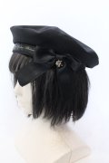 Amavel / メッセージリボン付ベレー帽  クロ O-25-04-11-021-CA-AC-OW-OS