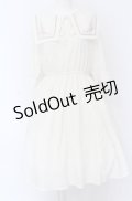 axes femme / 刺繍入セーラー襟ワンピース F キナリ O-25-04-14-011-AX-OP-OW-OS