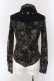 画像4: Ozz Croce / 薔薇柄起毛ブラウス  ブラック×グレー系 O-25-04-15-035-OO-BL-IG-OS (4)