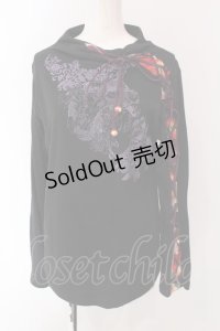 gouk / レースアップスリーブプリントカットソー  ブラック O-25-04-15-053-GO-TO-IG-OS