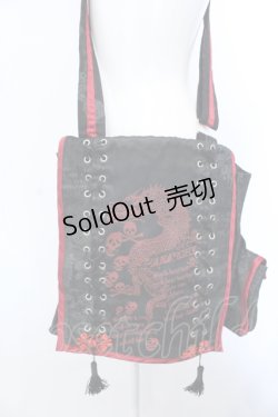 画像1: HN+nois / チャイナタッセルレースアップショルダーバッグ  ブラック×レッド O-25-04-15-1009-HN-BG-IG-OS