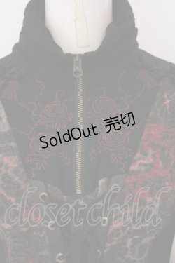 画像2: Ozz Croce / 薔薇刺繍ニットワンピース  ブラック×レッド O-25-04-15-075-OO-OP-IG-ZI