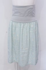 Franche Lippee / コーラスネコスカート M サックス O-25-04-17-038-LO-SK-OW-ZT045