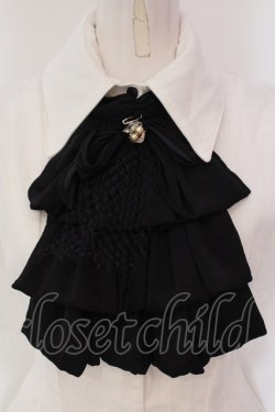 画像2: MARBLE / フリルタイ付き ゴシック調ロングワンピース  ホワイト×ブラック O-25-04-17-005-GO-OP-IG-OS