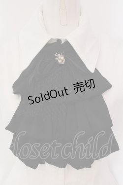 画像2: MARBLE / フリルタイ付き ゴシック調ロングワンピース  ホワイト×ブラック O-25-04-17-005-GO-OP-IG-OS