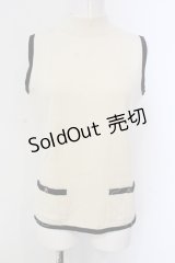 INGEBORG / ツートンニットノースリーブトップス  オフシロ×クロ O-25-04-17-013-LO-TO-IG-OS