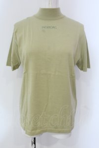 INGEBORG / ロゴ刺繍半袖ニット  グリーン系 O-25-04-17-019-LO-TO-IG-ZT023