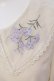 画像2: Fi.n.t / デルフィニウム刺繍ビッグカラーブラウス  アイボリー O-25-04-19-029-CA-BL-IG-OS (2)