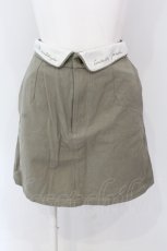 画像1: 【SALE】Fi.n.t / ロゴプリント折り返しフラップミニスカート  グリーン O-25-04-19-045-CA-SK-IG-ZT230 (1)