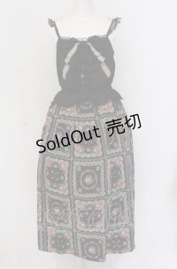 axes femme / ビッグリボン小花柄ロングワンピース  クロ O-25-04-20-025-AX-OP-IG-OS