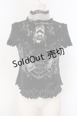 FRILL / トランププリントオリジナルリボンレースアップTシャツ  ブラック O-25-04-21-054-HN-TO-IG-OS