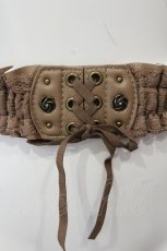 画像2: 【SALE】axes femme / レースフリルゴムベルト  ブラウン O-25-04-21-091-AX-ZA-IG-ZT445-F007 (2)