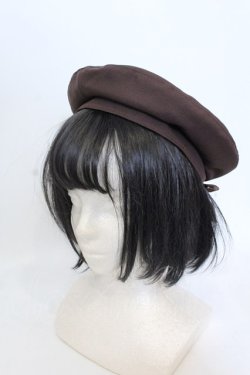 画像2: Amavel / メッセージリボンブローチ付ベレー帽  ブラウン O-25-04-22-042-CA-AC-IG-OS