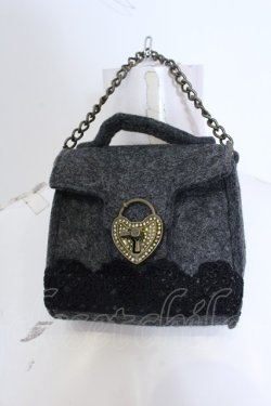 画像4: axes femme / ポーチつき刺繍入りフェルトバッグ  グレー O-25-04-22-007-AX-BG-IG-ZT087