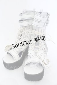 YOSUKE / 編み上げブーツサンダル  ホワイト O-25-04-22-020-PU-SH-IG-ZT346