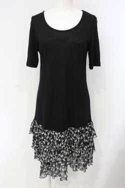 画像1: INGEBORG / ロゴ刺繍裾フリルカットワンピース  クロ O-25-04-24-078-LO-OP-IG-OS