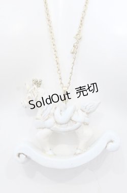画像1: トキメキ帝国の桃色ガブリエル / 木馬のネックレス  アンティークゴールド O-25-04-27-006-EL-AC-OW-OS