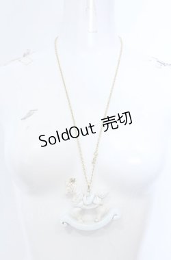 画像2: トキメキ帝国の桃色ガブリエル / 木馬のネックレス  アンティークゴールド O-25-04-27-006-EL-AC-OW-OS