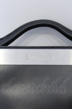 画像2: artherapie / ATメタルプレート2 2WAYボックスショルダー 25ｃｍ×34ｃｍ×8.5ｃｍ（公式記載） ブラック O-25-04-27-023-GO-BG-OW-OS