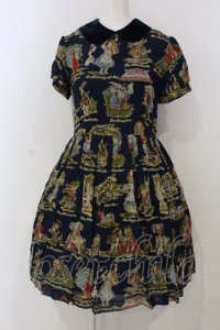 Jane Marple / アリスプリントのワンピース M ネイビー O-25-04-28-068-JM-OP-OW-OS