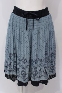 axes femme / アリス柄スカート  ブルー O-25-04-29-029-AX-SK-IG-OS