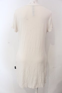 画像3: Ozz Croce / サイドギャザーロングTシャツ  アイボリー O-25-04-29-088-OO-TO-IG-OS