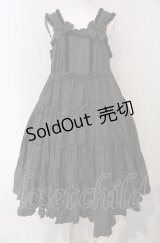 metamorphose / 共布フリル4段ティアードジャンパースカート  クロ O-25-04-30-1084-ME-OP-OW-OS
