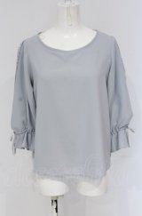 F&A / スリットチュールレーススリーブプルオーバーブラウス F ブルーグレー O-25-04-30-1129-LO-BL-OW-OS
