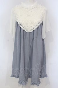 axes femme / ヨークレースカットチュニック  サックス×オフシロ O-25-04-30-2004-AX-OP-IG-OS