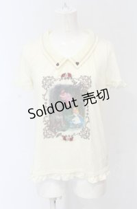 axes femme / 不思議の国のアリスプルオーバー M アイボリー O-25-04-30-2053-AX-TO-IG-OS