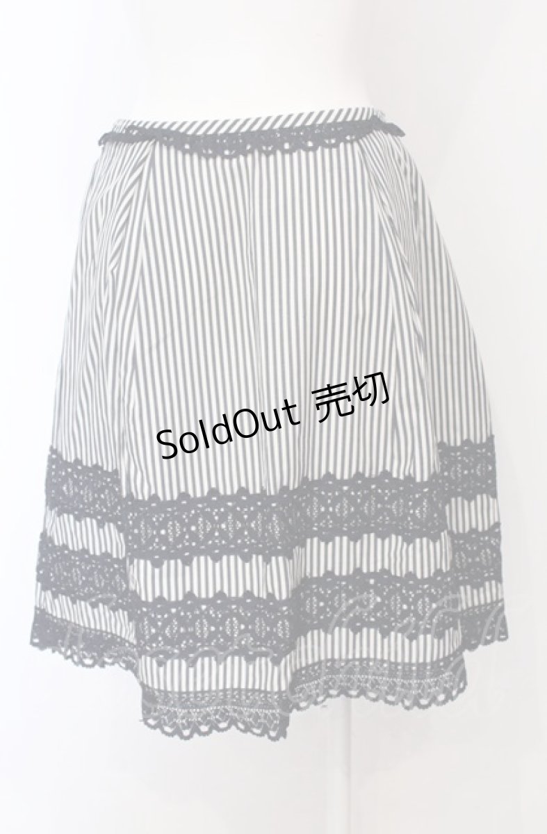 画像3: 【SALE】Jane Marple / レース配色ストライプスカート M オフシロ×ネイビー O-25-04-30-2096-JM-SK-IG-ZT376 (3)