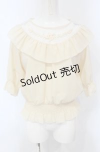 an another angelus / レース巻バラ切り替えプルオーバー  アイボリー O-25-04-30-2002-CA-TO-IG-OS
