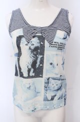 MILK / Baby Cat Collectionキャミソール  ブルーフィルム O-25-04-30-2158-ML-TO-IG-OS