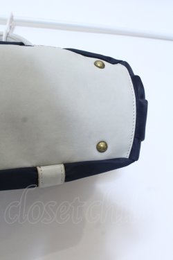 画像4: axes femme / 刺繍入りナイロンバッグ  ネイビー O-25-05-03-004-AX-BG-OW-ZT-K021