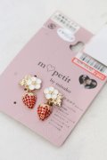 m petit by misako / AMイチゴビジューイヤリング ゴールド  O-25-05-03-023-LO-AC-IG-OS