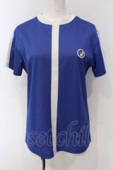 FOTUS / 胎児ロゴジャージTシャツ  ブルー O-25-05-05-041-PU-TS-IG-OS