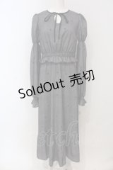 EATME / クロスローズチェックプリントワンピース  グレー×クロ O-25-05-05-045-LO-OP-IG-ZS