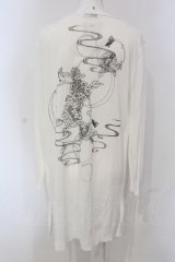 Ozz On / バックプリントカーディガン  ホワイト O-25-05-05-046-OO-TO-IG-OS