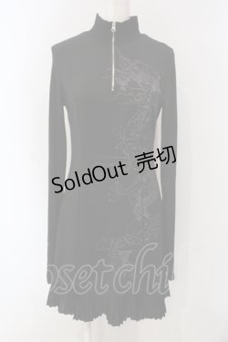 画像1: Ozz Croce / スタンドネック裏起毛ワンピース  ブラック O-25-05-05-056-OO-OP-IG-OS