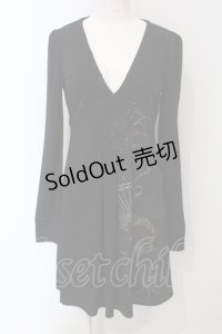 Ozz oneste / 扇プリントカットワンピース  ブラック O-25-05-05-057-OO-OP-IG-OS