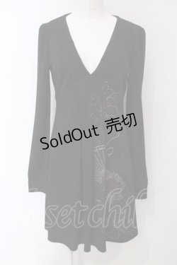画像1: Ozz oneste / 扇プリントカットワンピース  ブラック O-25-05-05-057-OO-OP-IG-OS