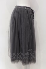 画像2: 【SALE】Maison de FLEUR / レイヤードチュールスカート  ライトグレー O-25-09-03-1013-LO-SK-IG-ZT008 (2)