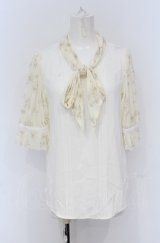 axes femme / 花柄ボリュームリボン付きブラウス M キナリ O-25-05-06-015-AX-BL-OW-OS
