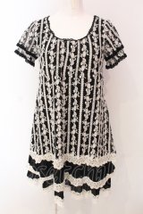 axes femme / 刺しゅうレース使いチュニック M クロ O-25-05-08-043-AX-TO-OW-OS